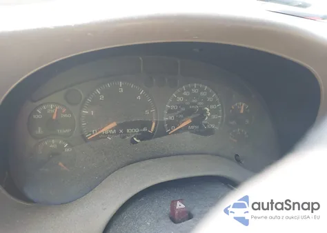 2003 Chevrolet S-10 Ls from USA, damaged, VIN 1GCCS19X738211635